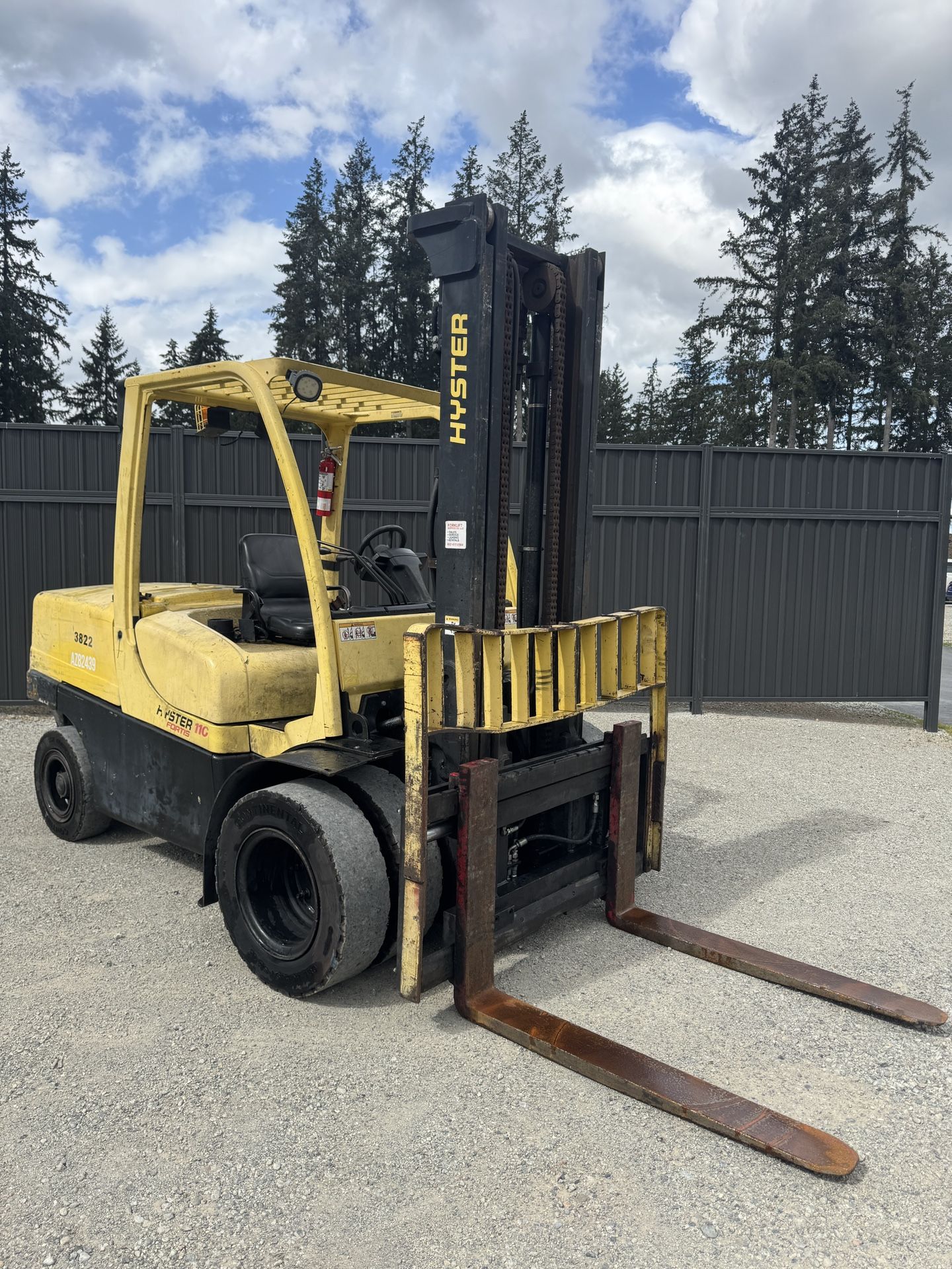 2012 Hyster H110XM Diesel 11k Lift Capacity Forklift