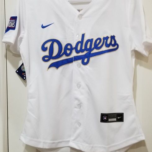 DODGERS Max Muncy jersey (M) for Sale in Bakersfield, CA - OfferUp