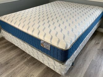 Full Size Supreme Orthopedic Mattress And Boxspring