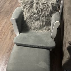Rocking Chair 