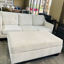 Couch / Sofa 🐙