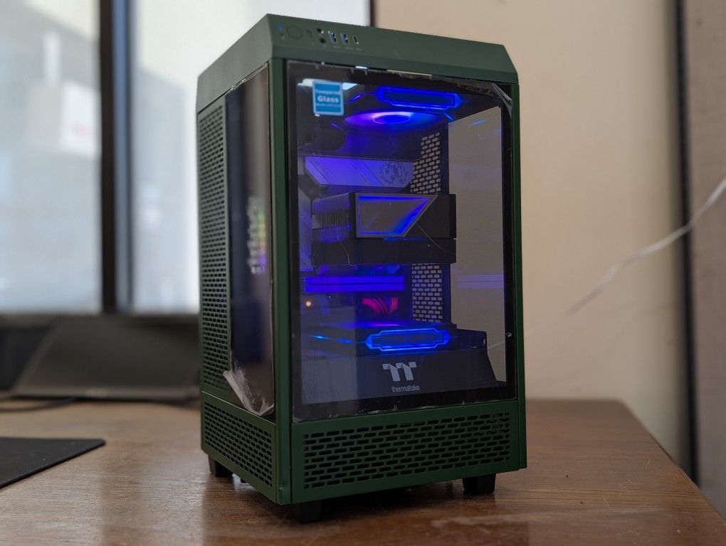 Intel Core i7 13700 ITX RGB Desktop PC Computer