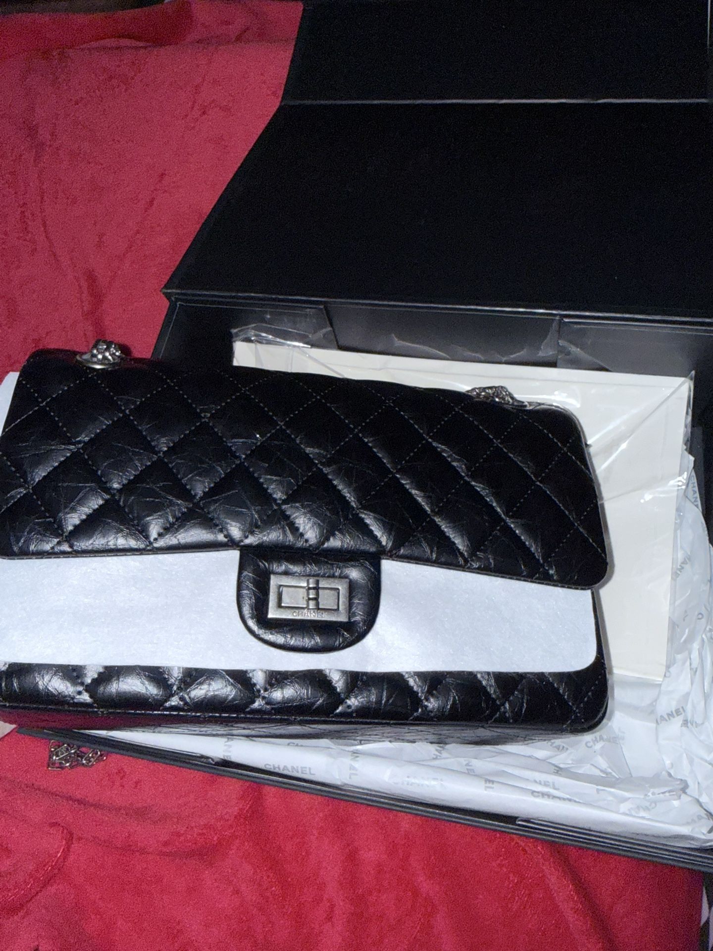 Authentic Chanel Reissue 2.55 Size 225 – Aged Calfskin – Full Set