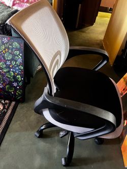 Office chair and cushion