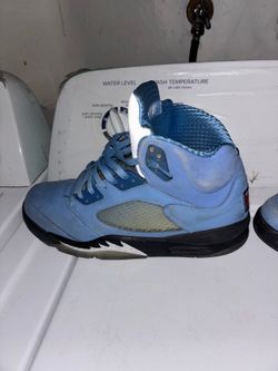 Jordan 5  unc blue