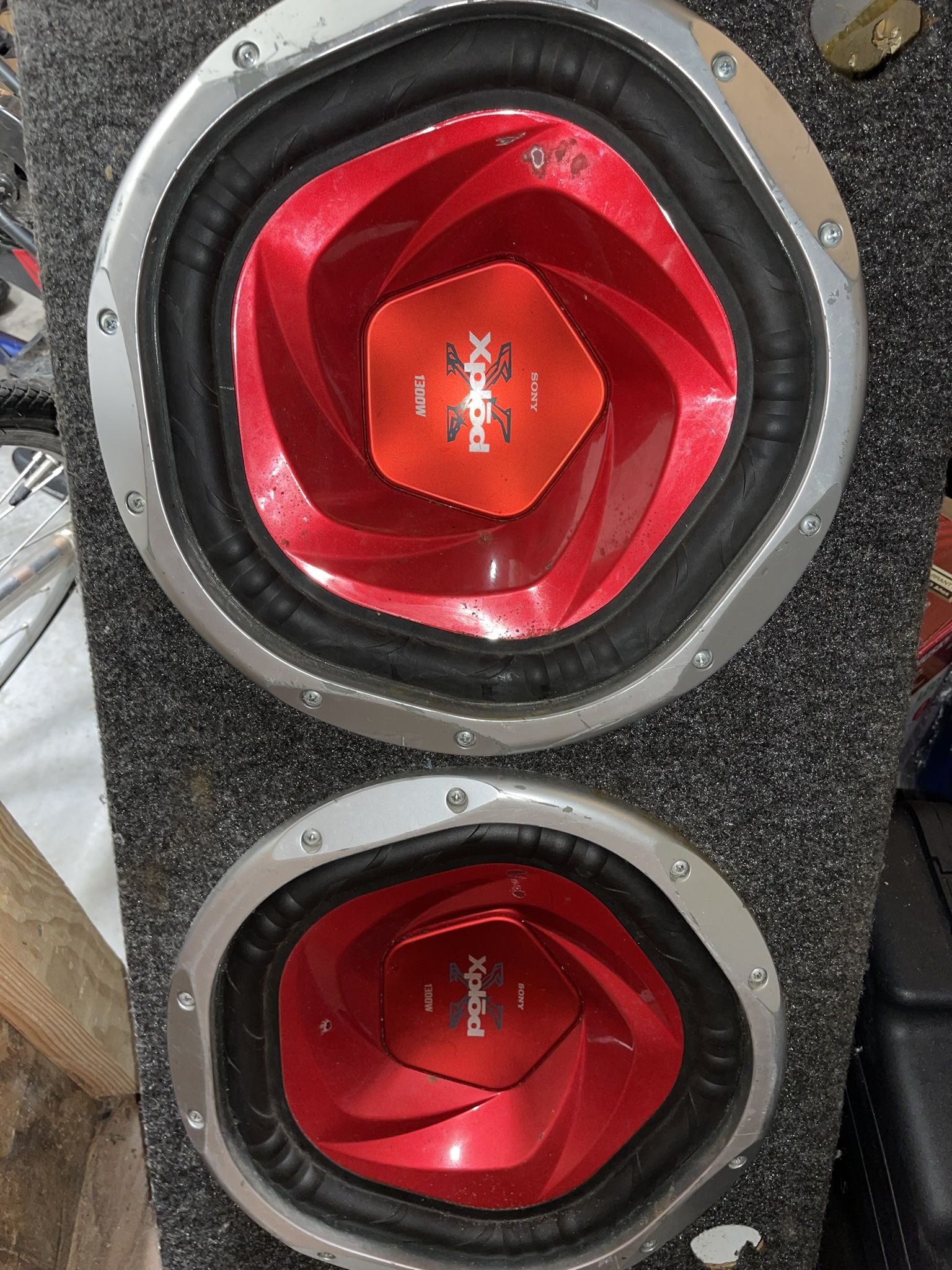 Sony Xplod Subwoofers And amplifier