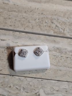 Sterling Silver Moissy 💎 earrings studs