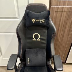 Secretlab Omega 2020 Gaming Chair