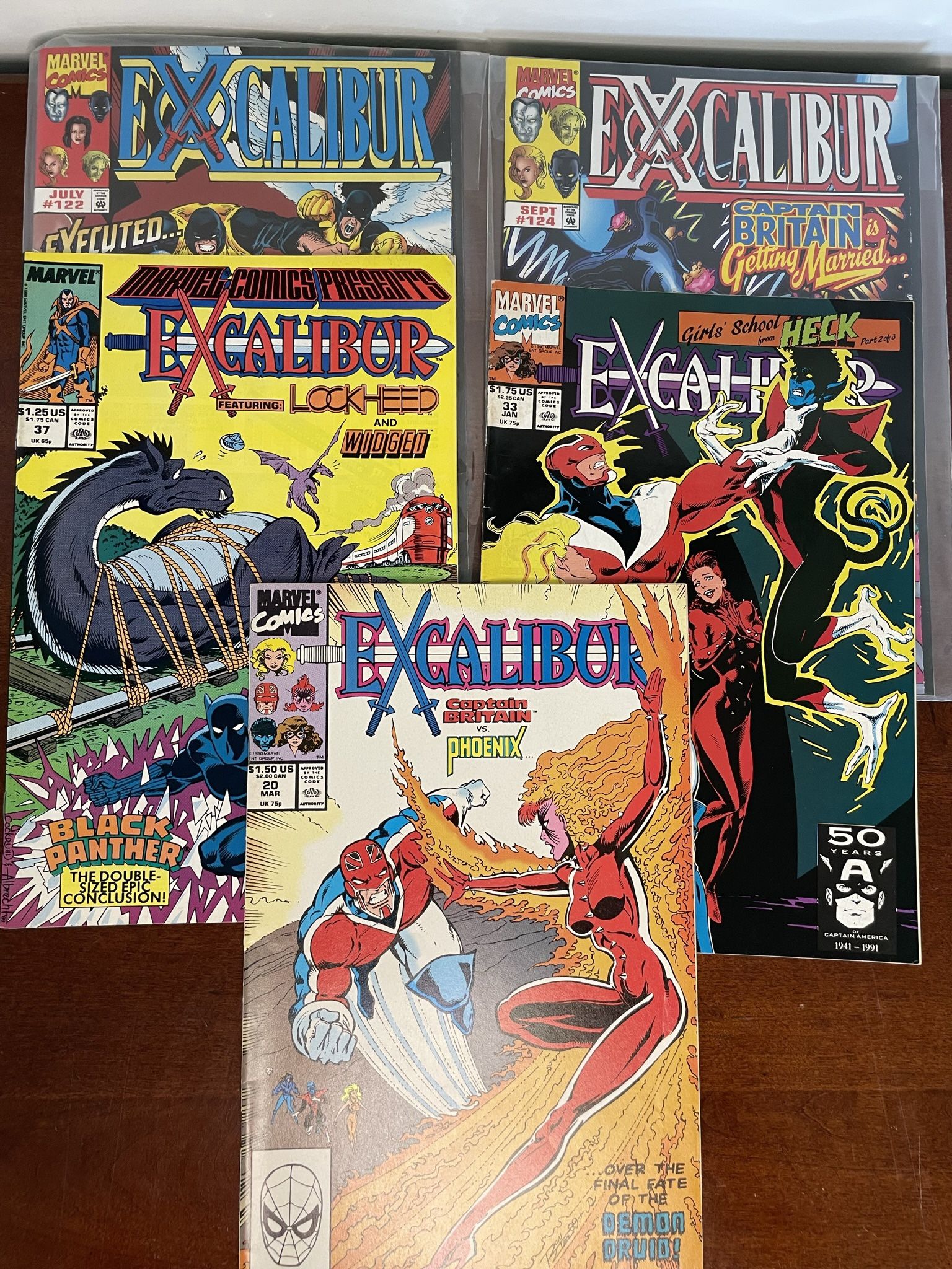 Lot of 5 Marvel Comics Excalibur