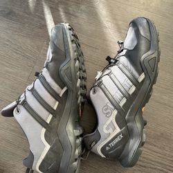 Adidas Gore-Tex Hiking Shoes Size 13