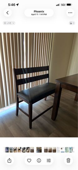 Beautiful table with Bench and 4 chairs