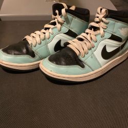 Air Jordan 1 Mid Aqua Black Beaters