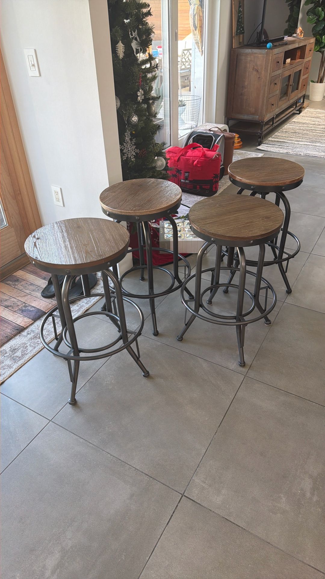 BAR STOOLS