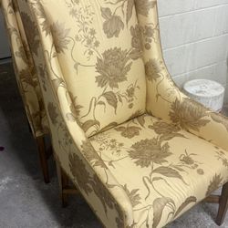 2 Matching Chairs 