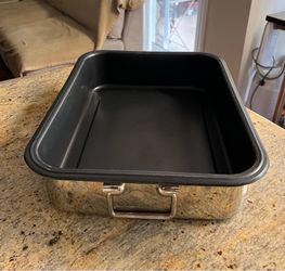 New, Nonstick roasting pan