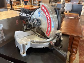 DELTA 10″ Compound Power Miter Saw Model # 36-075