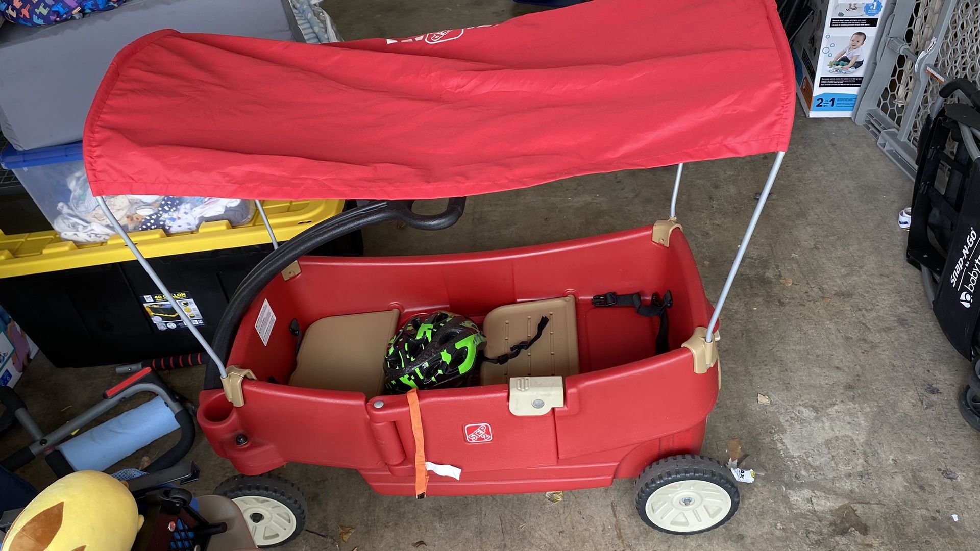 Step2 all around canopy red wagon