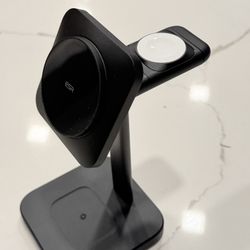 3 In 1 Charging Station