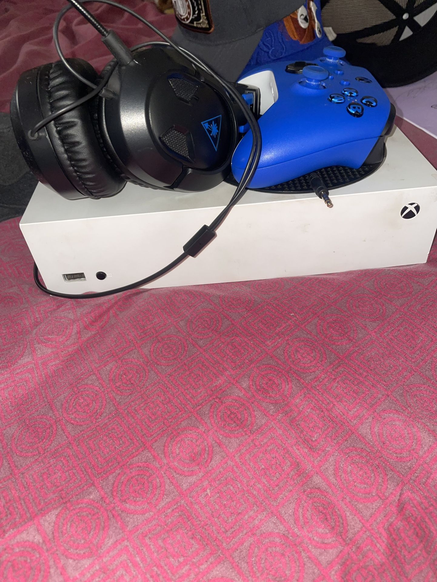 Xbox One Series S 260$