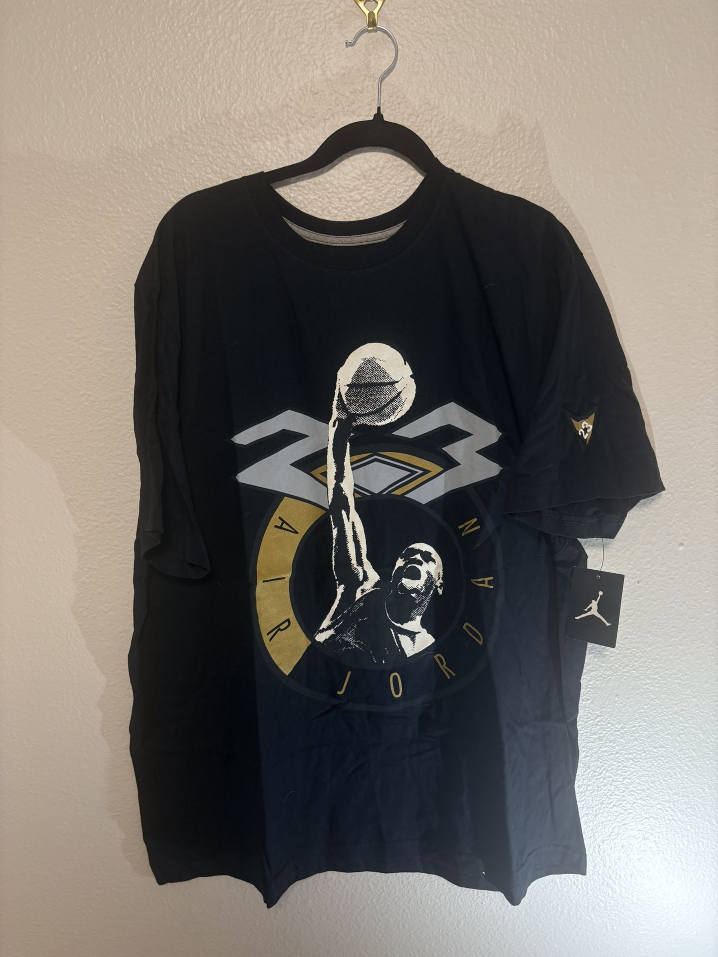 Nike Air Jordan 2XL Black Gold Rare New T Shirt