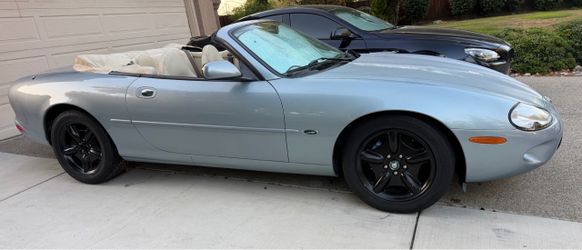 1997 Jaguar XK8
