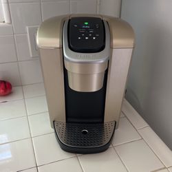Keurig Coffee Machine 
