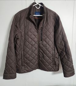 Cole Haan Men's Signature Quilted Jacket in brown featuring a diamond quilted pattern and a chest pocket with faux leather detail.