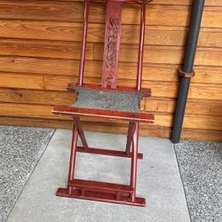 Asian Lady Chair 