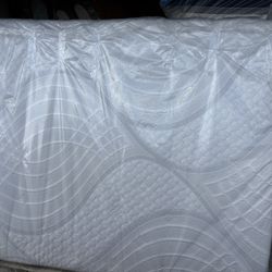 Queen Size Novaform Mattress