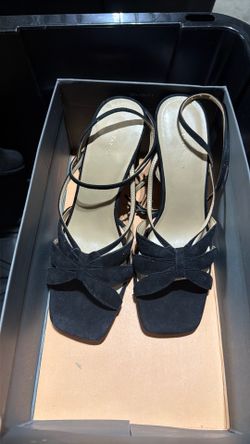 Ann Taylor Leather Strappy Heel size 9 NEW