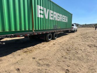Commercial container 40’