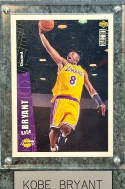 1996-97 Upper Deck Collector's Choice Kobe Bryant #267 (RC)