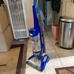 Works Great Very Clean Has All Attachments