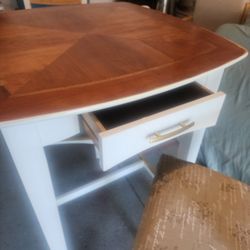 High table with two bar stools