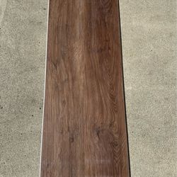 Lvp Flooring Have 168sqft   (1.50$ Per Sqft) PRICE FIRM