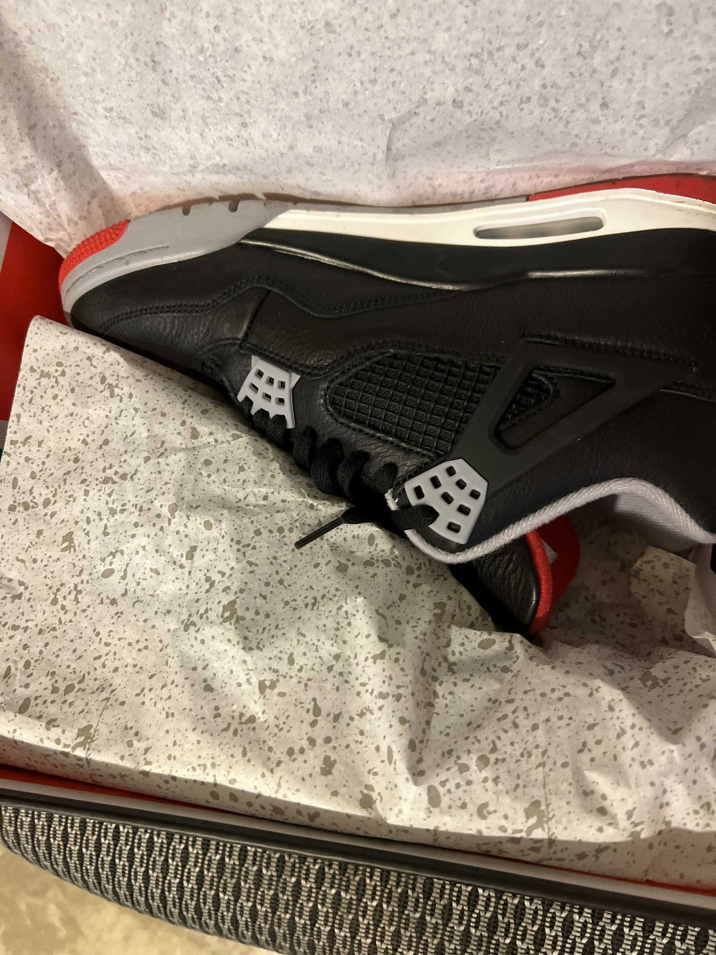 Bred 4 Reimagined SZ 10.5 Vnds 9.5/10 Cond