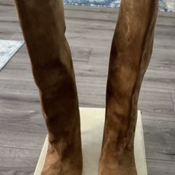 Knee High Women’s Suede Boots