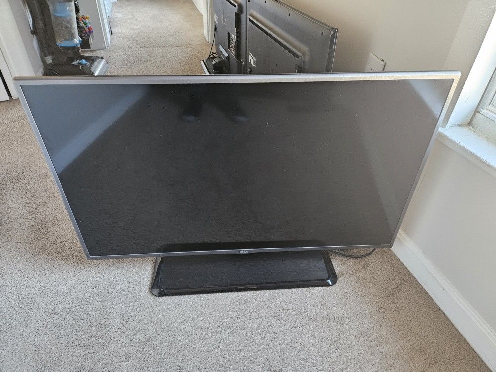 39 Inch LG Lcd TV
