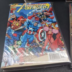 Avengers V3 comic books. 82 comics. $100 for all. List in photos.