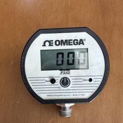 Omega DPG1000B-300G 0-300 PSIG Pressure Gauge  $100