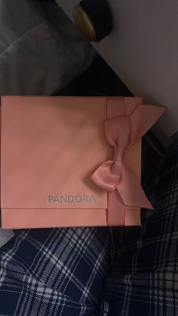 pandora bracelet