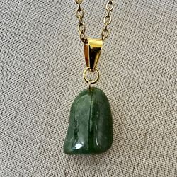 Green Aventurine Pendant Necklace 