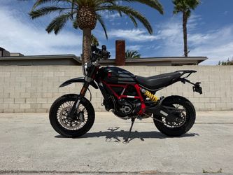2021 Ducati scrambler desert sled