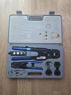 Zurn Multi-Head PEX Crimp Tool Kit with Case