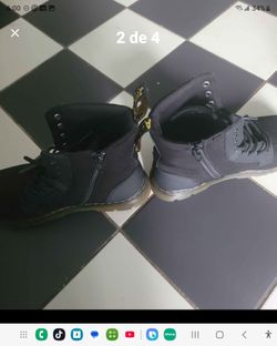 Dr. Marteens size 6 women
