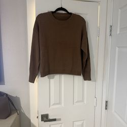 Brown crewneck women’s sweater