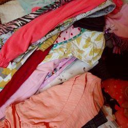 Girls Clothes Size 3t And 4T (25 Items)