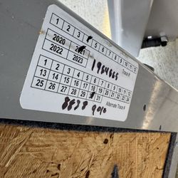 Sliding heavy duty drawer