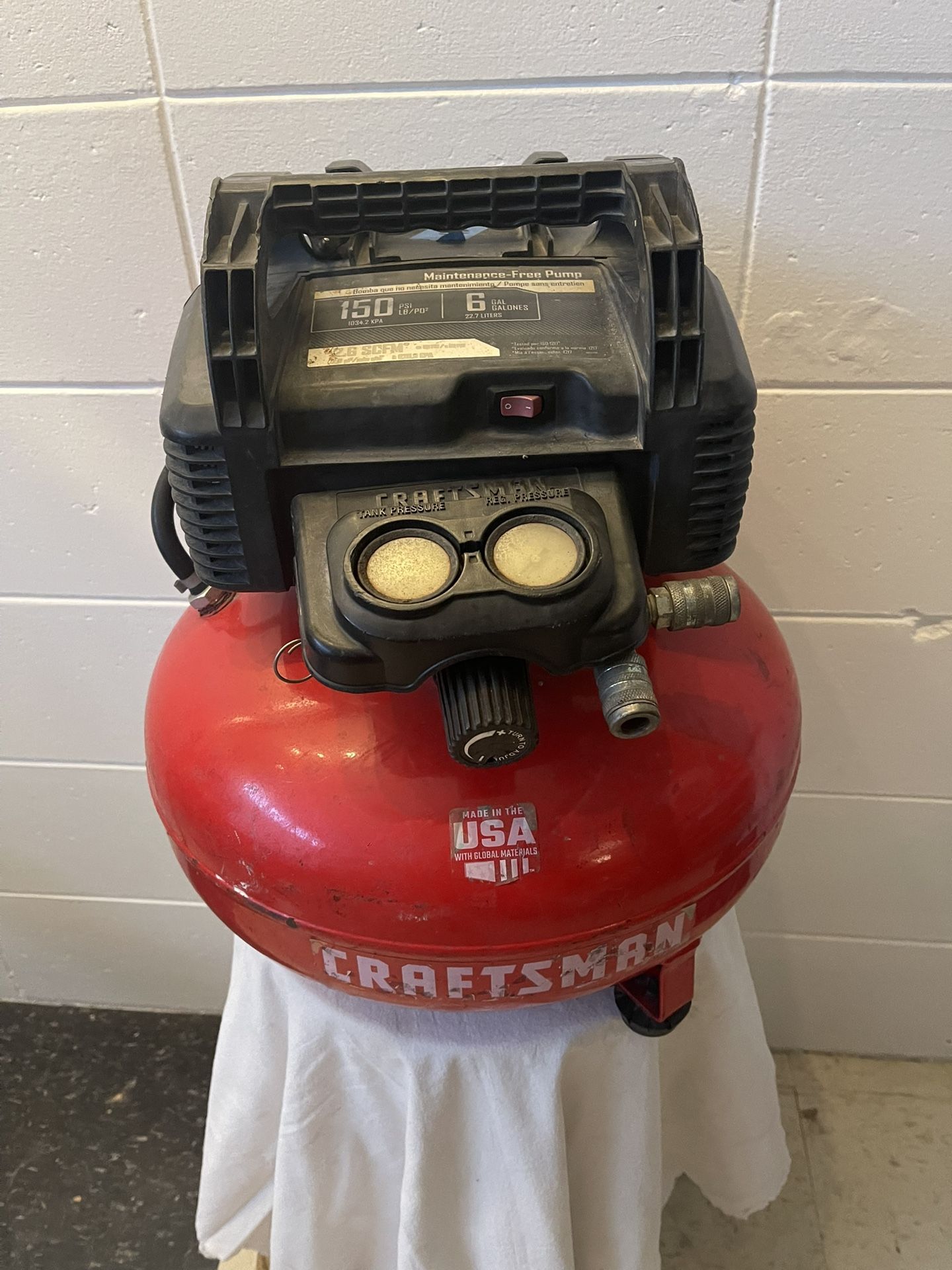 Craftsman MEC6150 Air Compressor – 150 PSI, 6 Gallon
