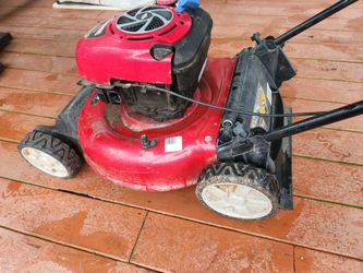 Lawn mower. Works good